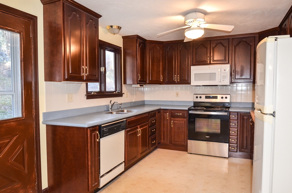 120 Lyman Road Berlin, MA 01503 - Photo 8 of 42 Gallery Image 8
