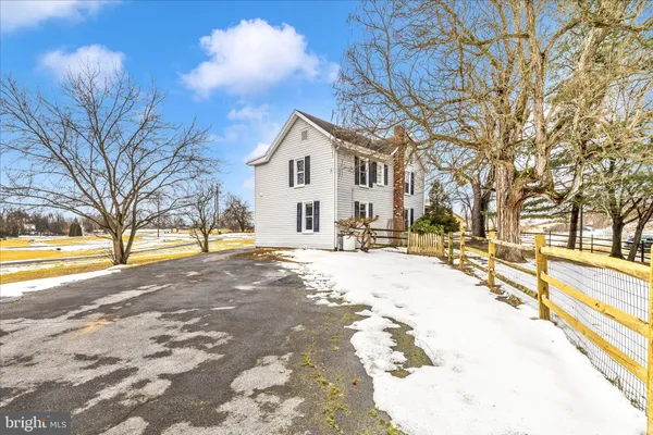 $318,000 | 14243 Cearfoss Pike, Hagerstown, MD 21740