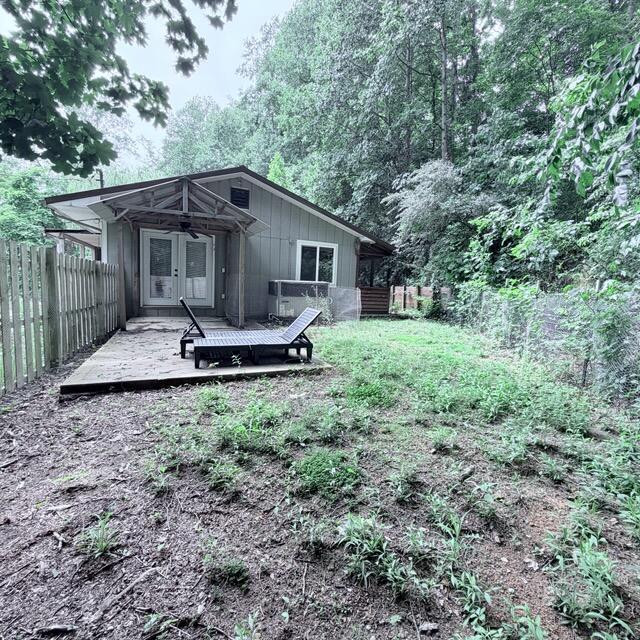 116 Edgewood Road Middlesboro, KY 40965 - Photo 6 of 30 IMG_0599