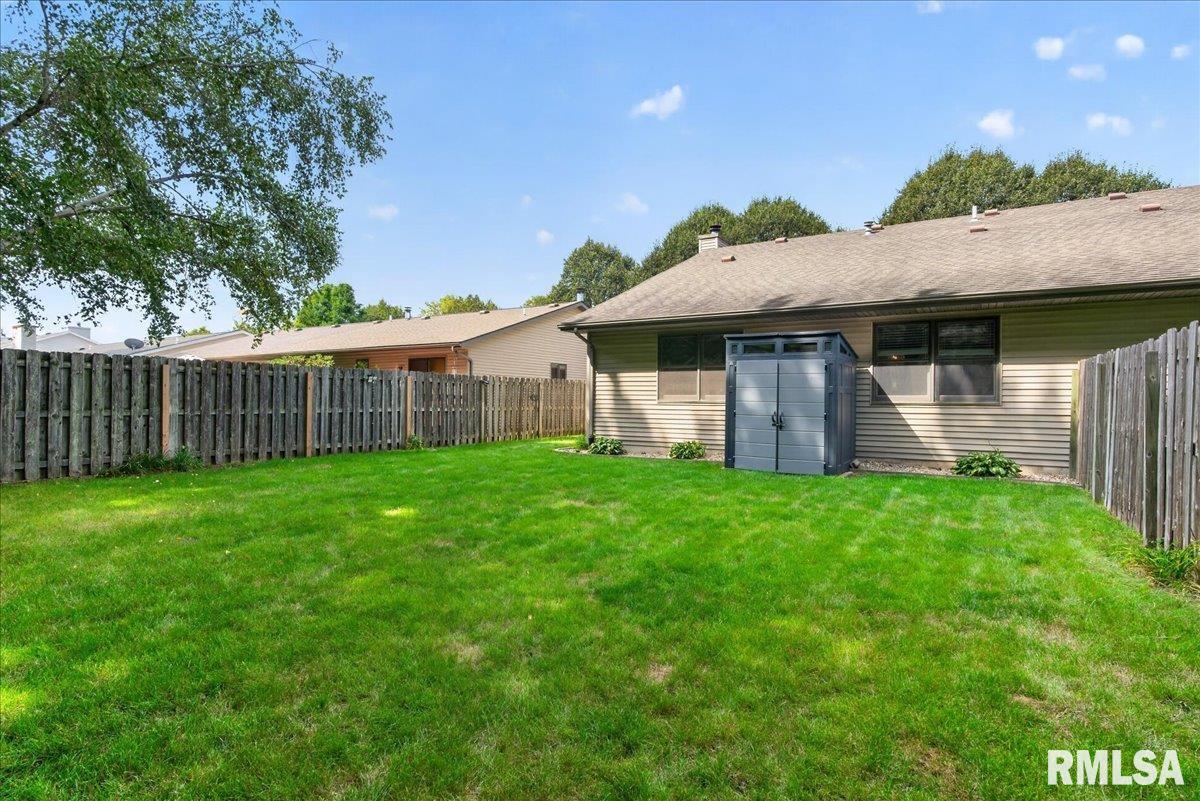 2402 Checkerberry Lane Springfield, IL 62711 - Photo 29 of 30 Gallery Image 29