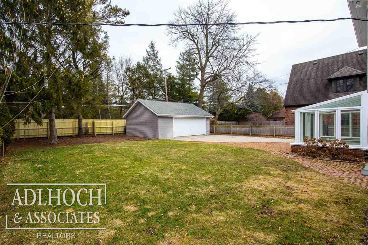 1014 Yorkshire Road Grosse Pointe Park, MI 48230 - Photo 42 of 52