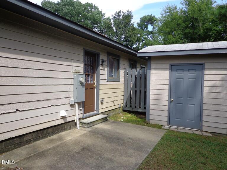 4520 North New Hope Road Raleigh, NC 27604 - Photo 8 of 9 4520 New Hope 7