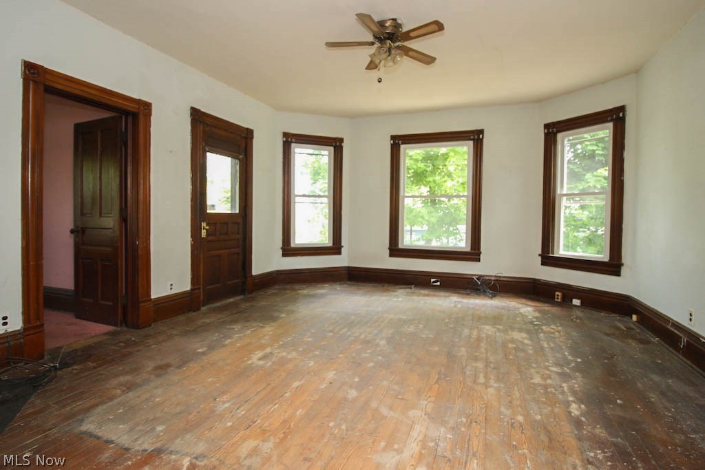 8264 Warren - Sharon Road Masury, OH 44438 - Photo 2 of 12 Gallery Image 2