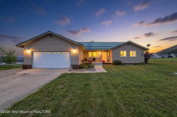 $669,000 | 341 Alta Drive, Star Valley Ranch, WY 83127