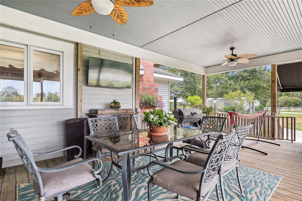 18472 Nelson Road Covington, LA 70435 - Photo 14 of 40