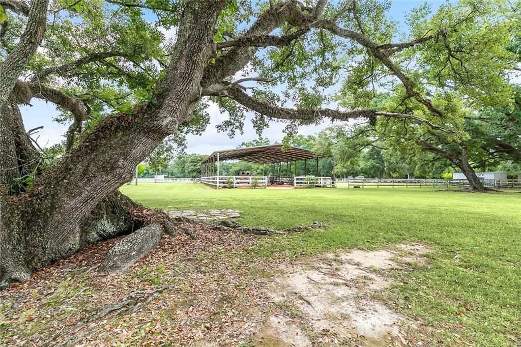 18472 Nelson Road Covington, LA 70435 - Photo 32 of 40