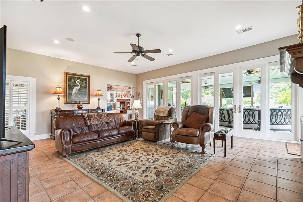 18472 Nelson Road Covington, LA 70435 - Photo 4 of 40