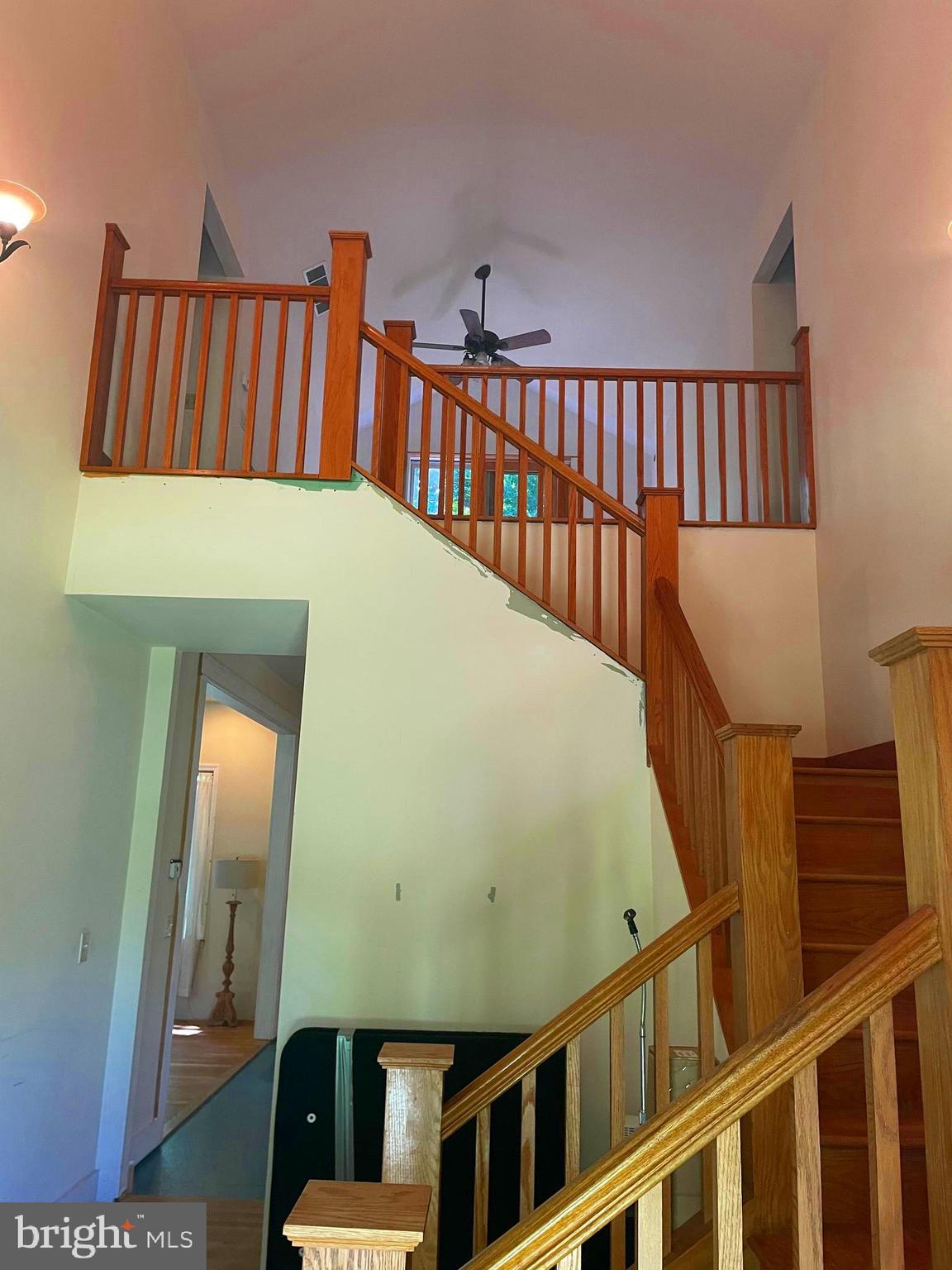 1453 Makefield Road Yardley, PA 19067 - Photo 8 of 46 2 Story Foyer