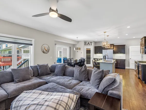 $639,900 | 2402 Blue Heron Boulevard, Sun Prairie, WI 53590