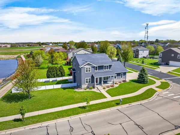 $639,900 | 2402 Blue Heron Boulevard, Sun Prairie, WI 53590