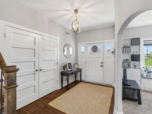 $639,900 | 2402 Blue Heron Boulevard, Sun Prairie, WI 53590