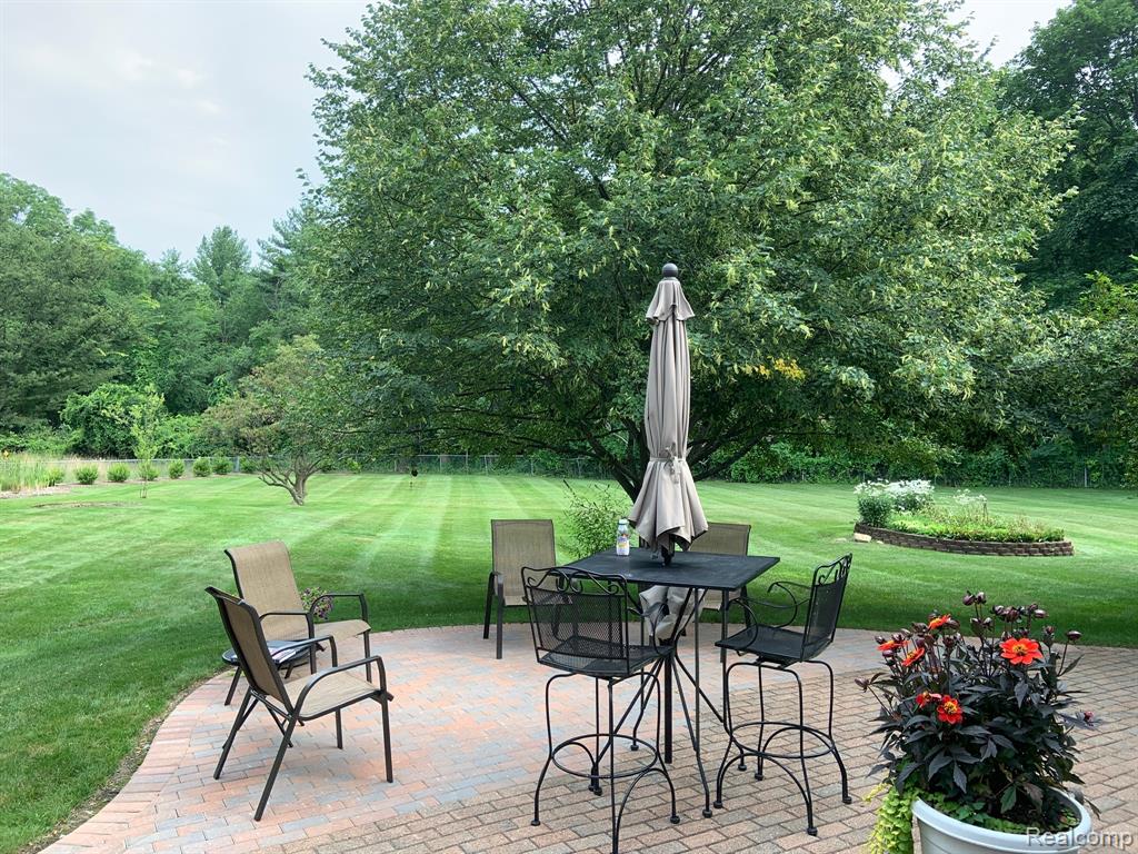 5815 Beechview Drive Rochester, MI 48306 - Photo 46 of 63 Gallery Image 46