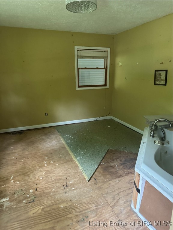 8303 Short Street Georgetown, IN 47122 - Photo 8 of 14 Gallery Image 8