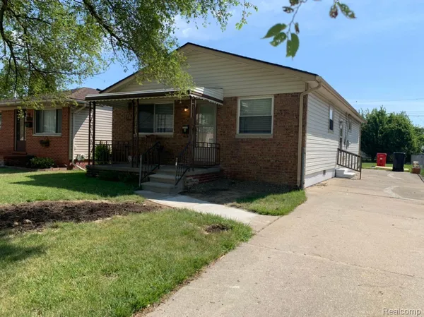 $1,650 | 25380 Blair Street, Roseville, MI 48066