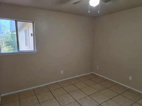 $421,000 | 805 Sirocco Drive, Austin, TX 78745