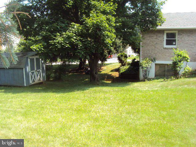 1830 Roxboro Road York, PA 17402 - Photo 22 of 28