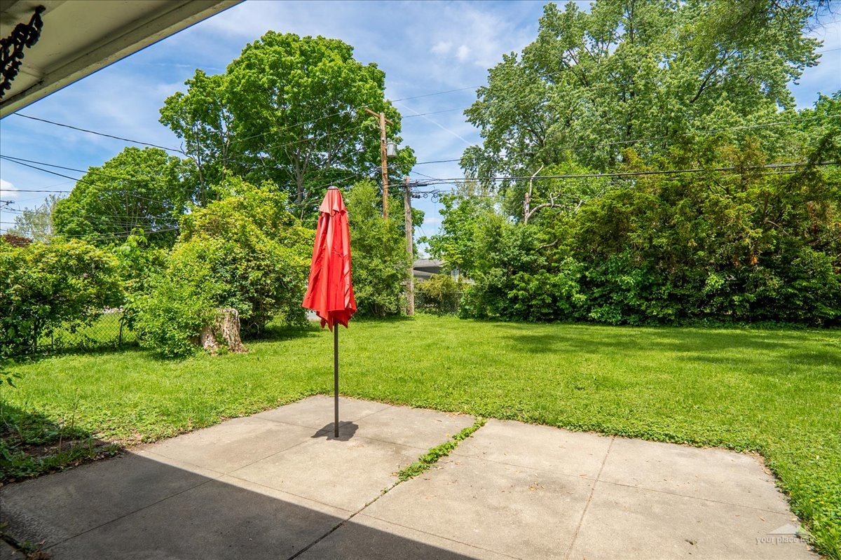 28 Hampton Road Montgomery, IL 60538 - Photo 23 of 27 a view of a park with a slide
