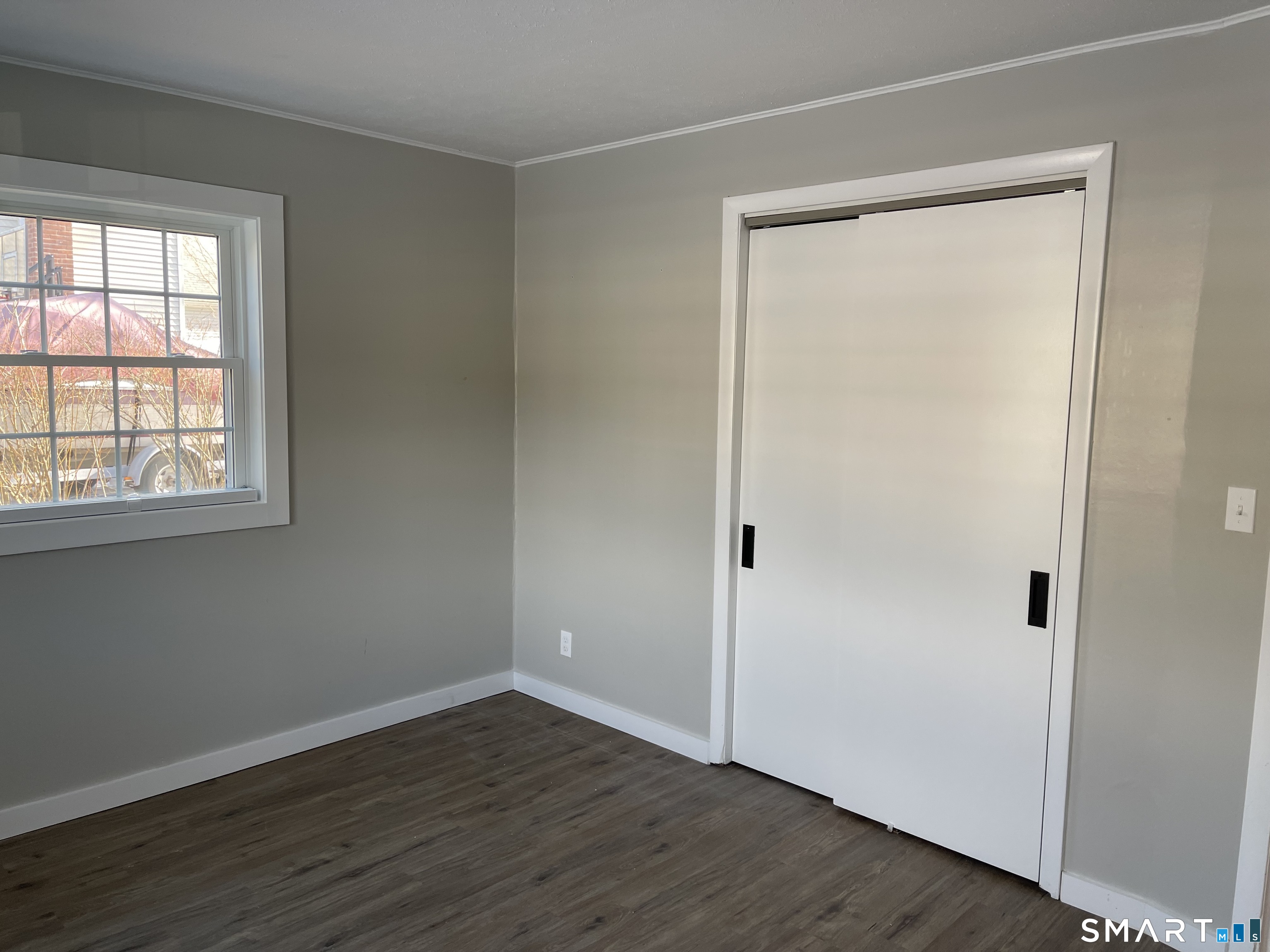 88 Douglas Road Glastonbury, CT 06033 - Photo 7 of 17