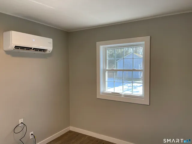 $3,200 | 88 Douglas Road, Glastonbury, CT 06033