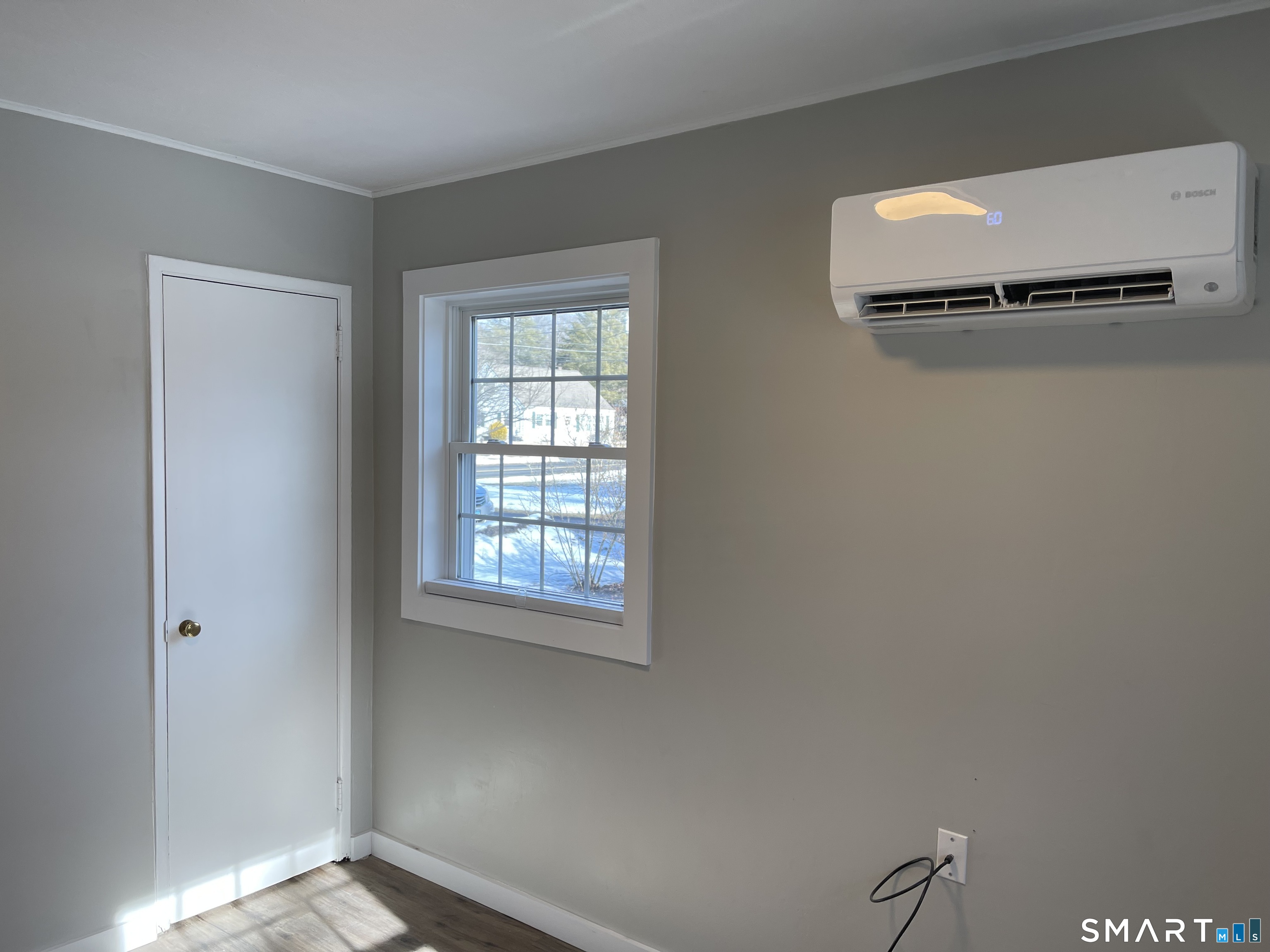 88 Douglas Road Glastonbury, CT 06033 - Photo 9 of 17