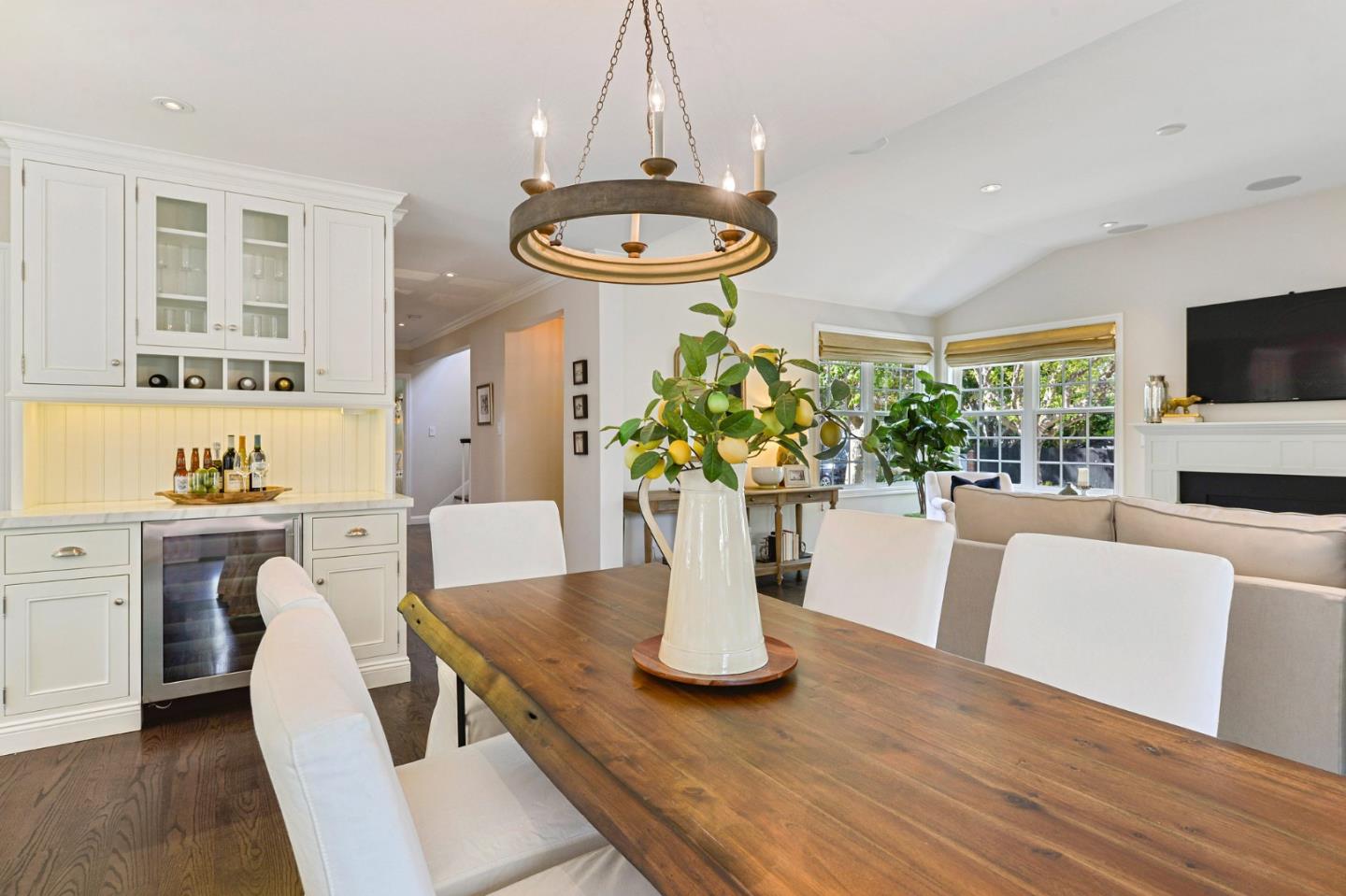 401 Bloomfield Road Burlingame, CA 94010 - Photo 17 of 50 Gallery Image 17