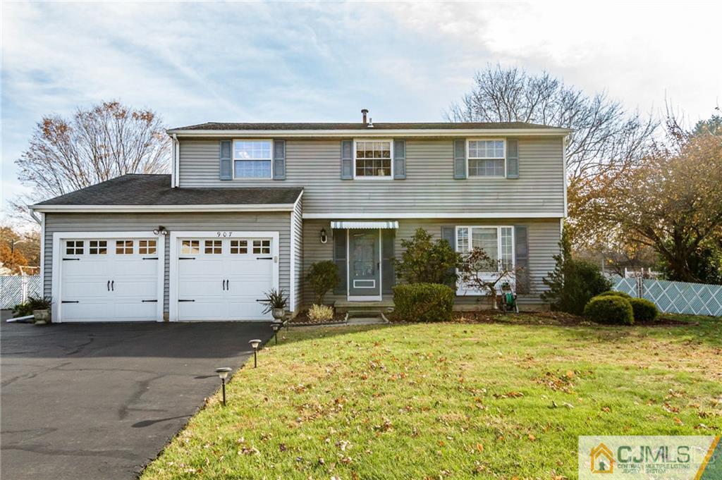907 Edinburg Road Hamilton, NJ 08690 - Photo 1 of 30 a view of a house with a yard