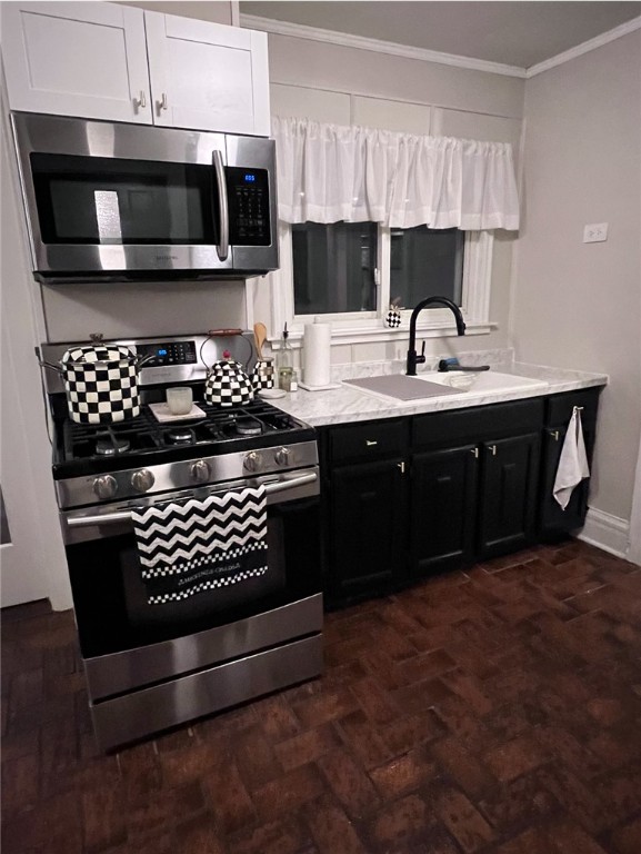 8 3rd Avenue Owasco, NY 13021 - Photo 10 of 30 kitchen