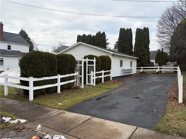 $219,900 | 124 North Fulton Street, Unit 122, Auburn, NY 13021