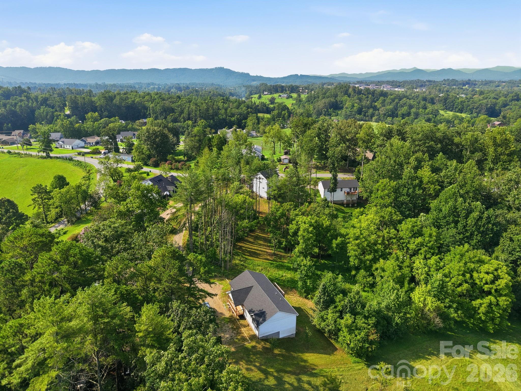7 Greenridge Road Weaverville, NC 28787 - Photo 31 of 40 Gallery Image 31