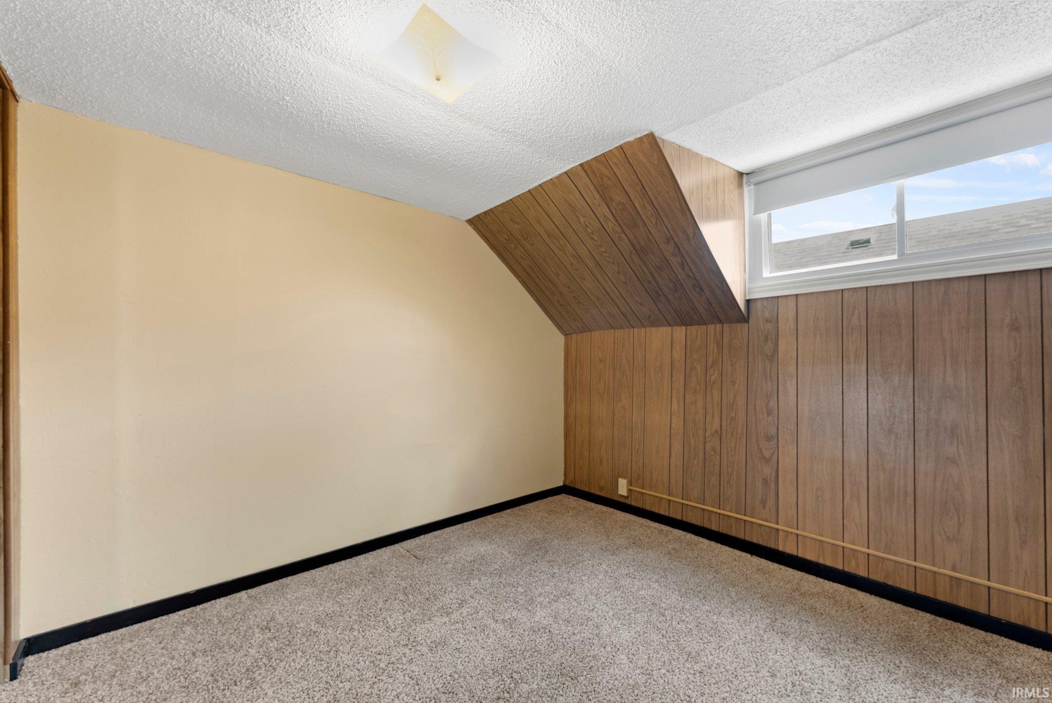 1634 Sinclair Street Fort Wayne, IN 46808 - Photo 15 of 30 Gallery Image 15