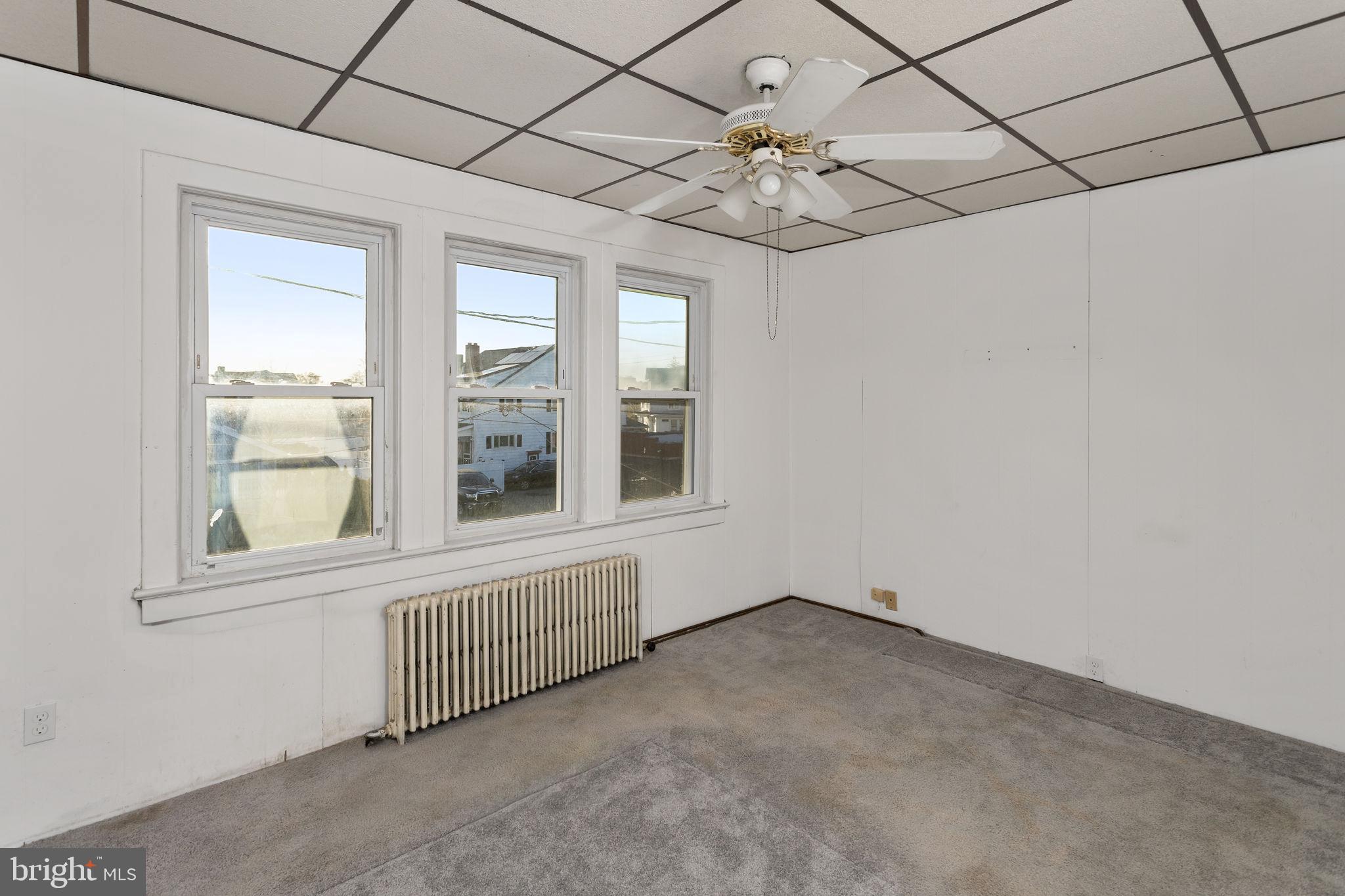 18 Elizabeth Avenue Hamilton, NJ 08610 - Photo 11 of 23