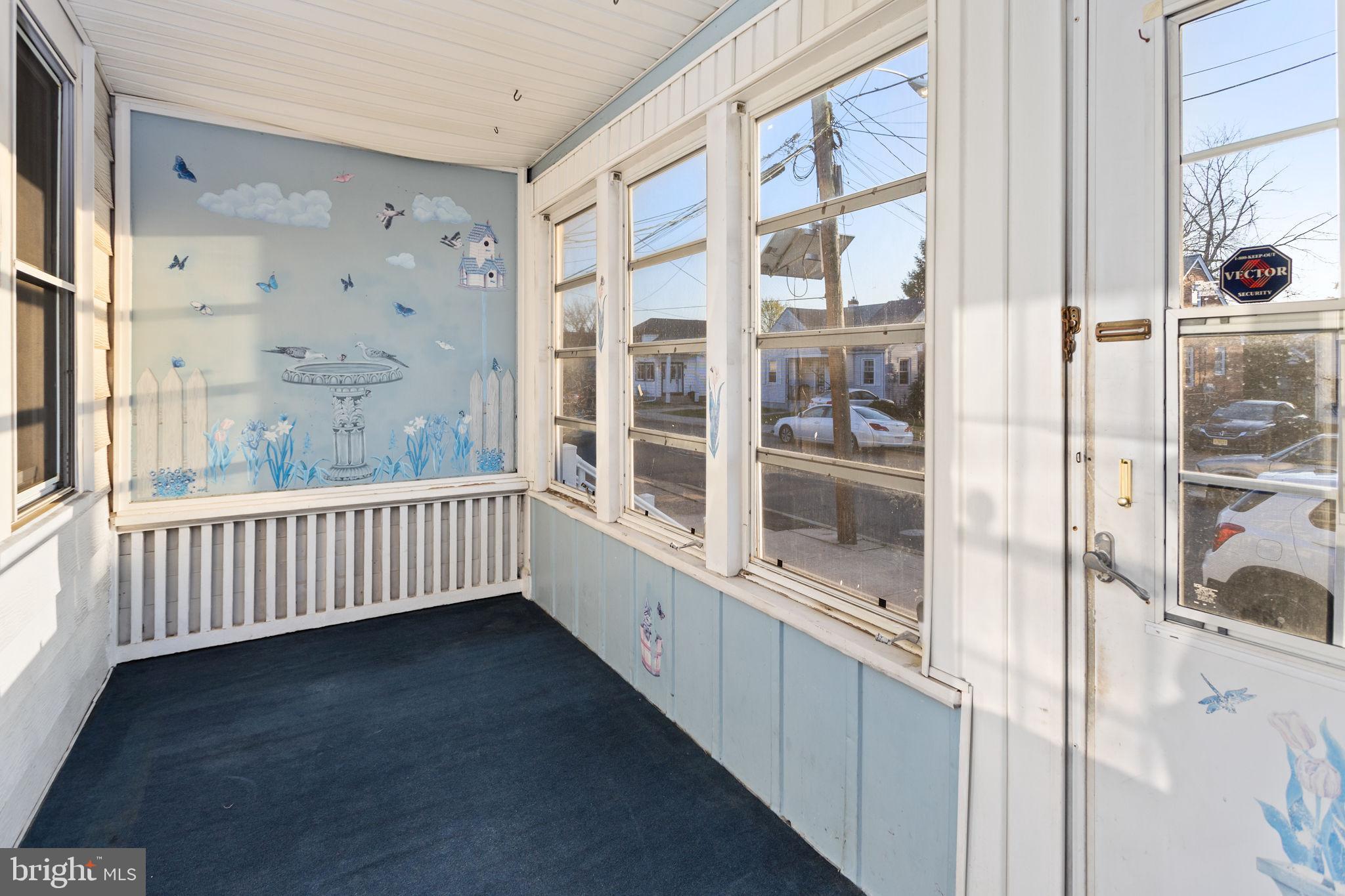 18 Elizabeth Avenue Hamilton, NJ 08610 - Photo 3 of 23