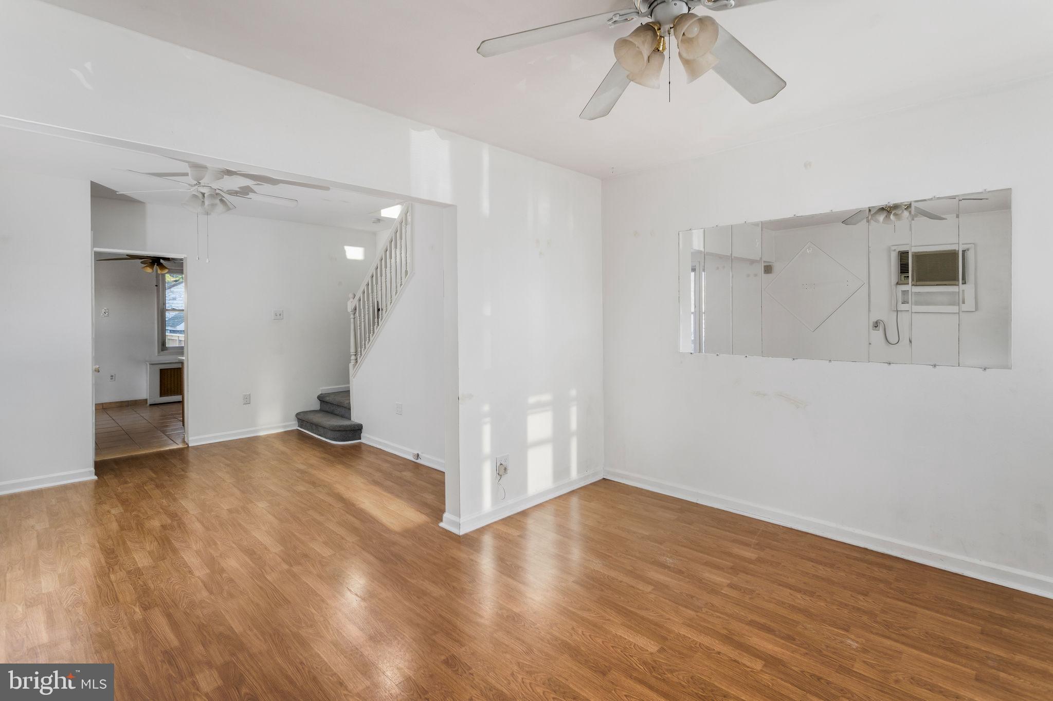 18 Elizabeth Avenue Hamilton, NJ 08610 - Photo 4 of 23