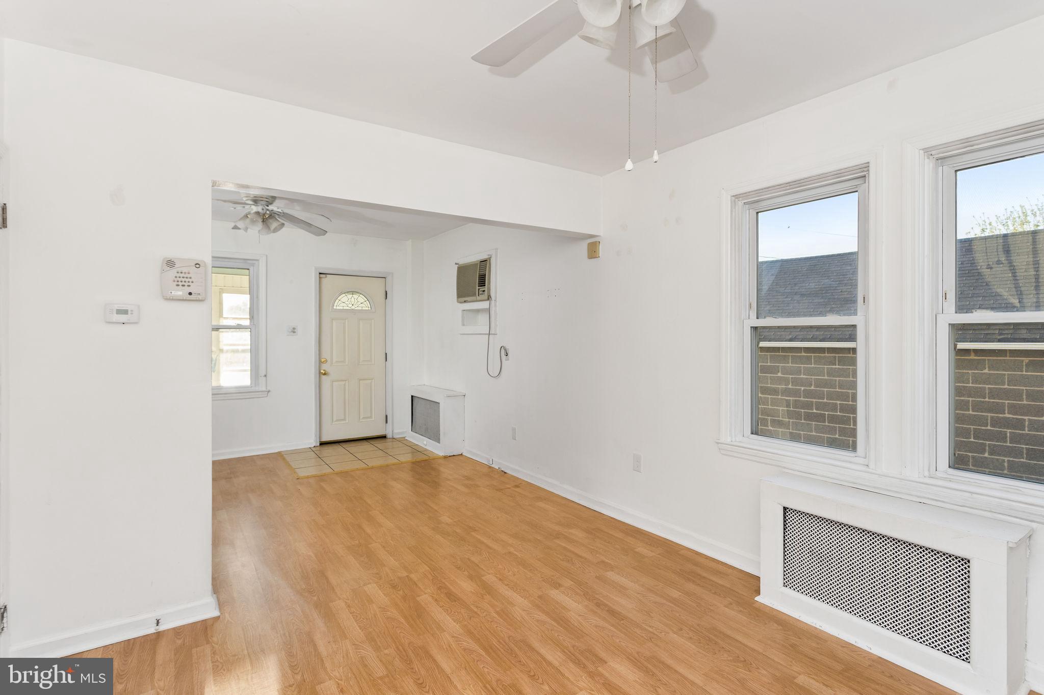 18 Elizabeth Avenue Hamilton, NJ 08610 - Photo 7 of 23