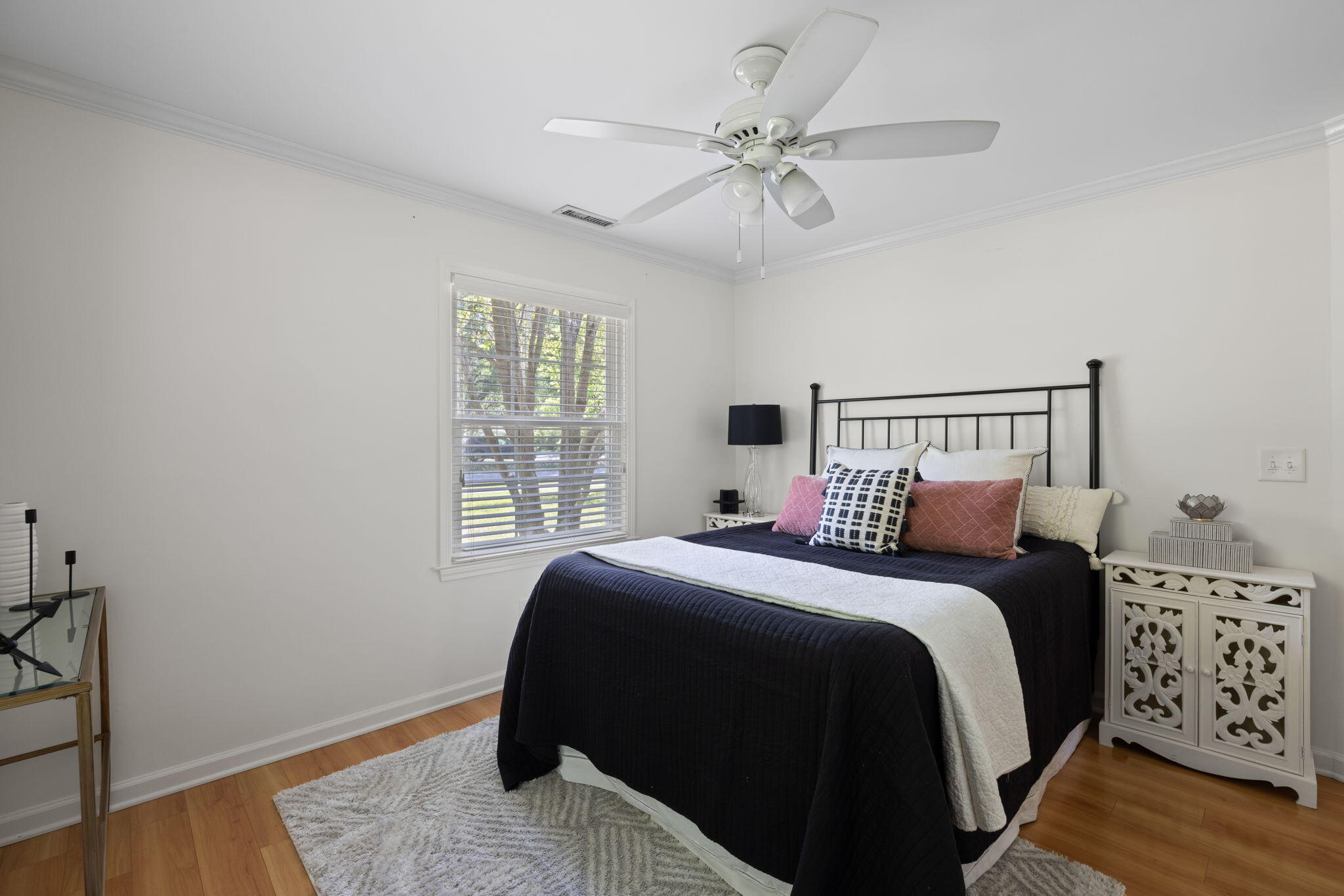 303 Wappoo Road Charleston, SC 29407 - Photo 11 of 20 12-web-or-mls-Coastal RE Photo 303 Wappo