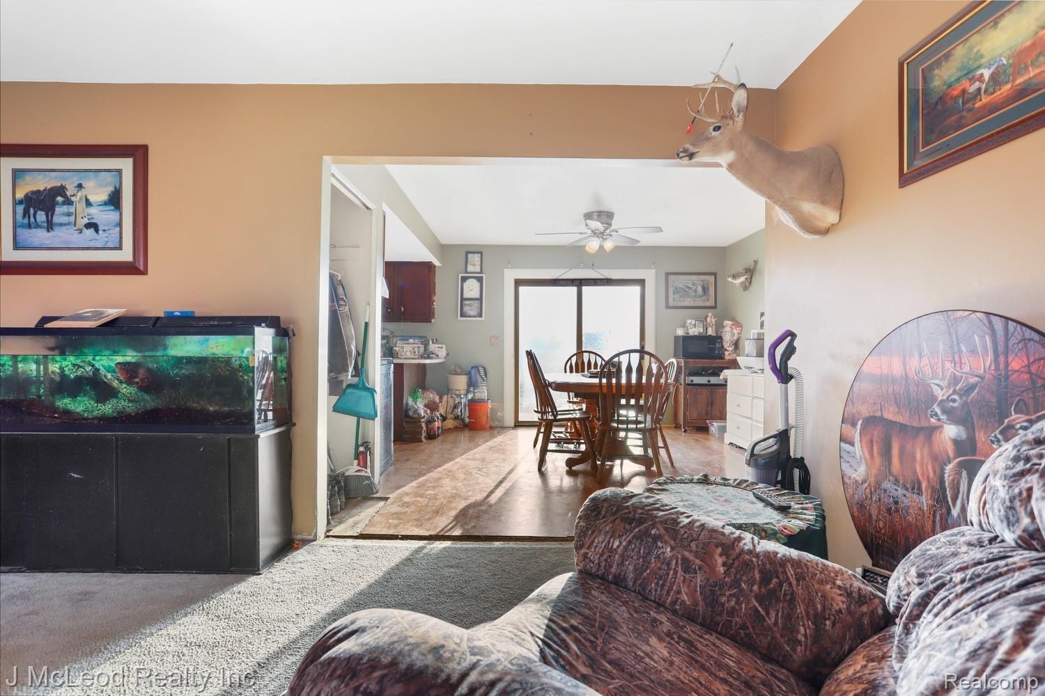 8139 Center Road Fostoria, MI 48435 - Photo 7 of 23 8139 Center Rd Fostoria-7.jpg