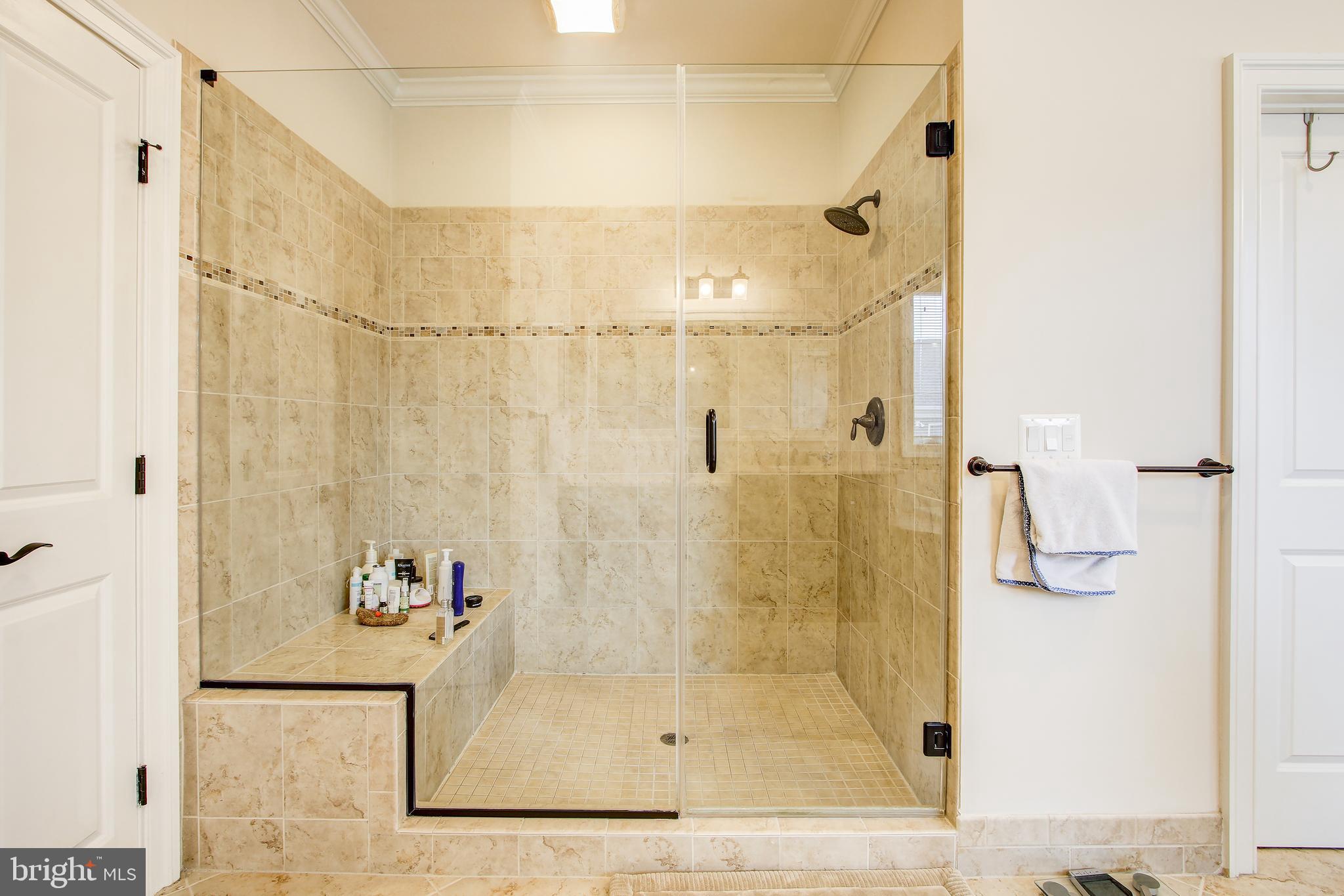 9504 Forest Road Bethesda, MD 20814 - Photo 14 of 25