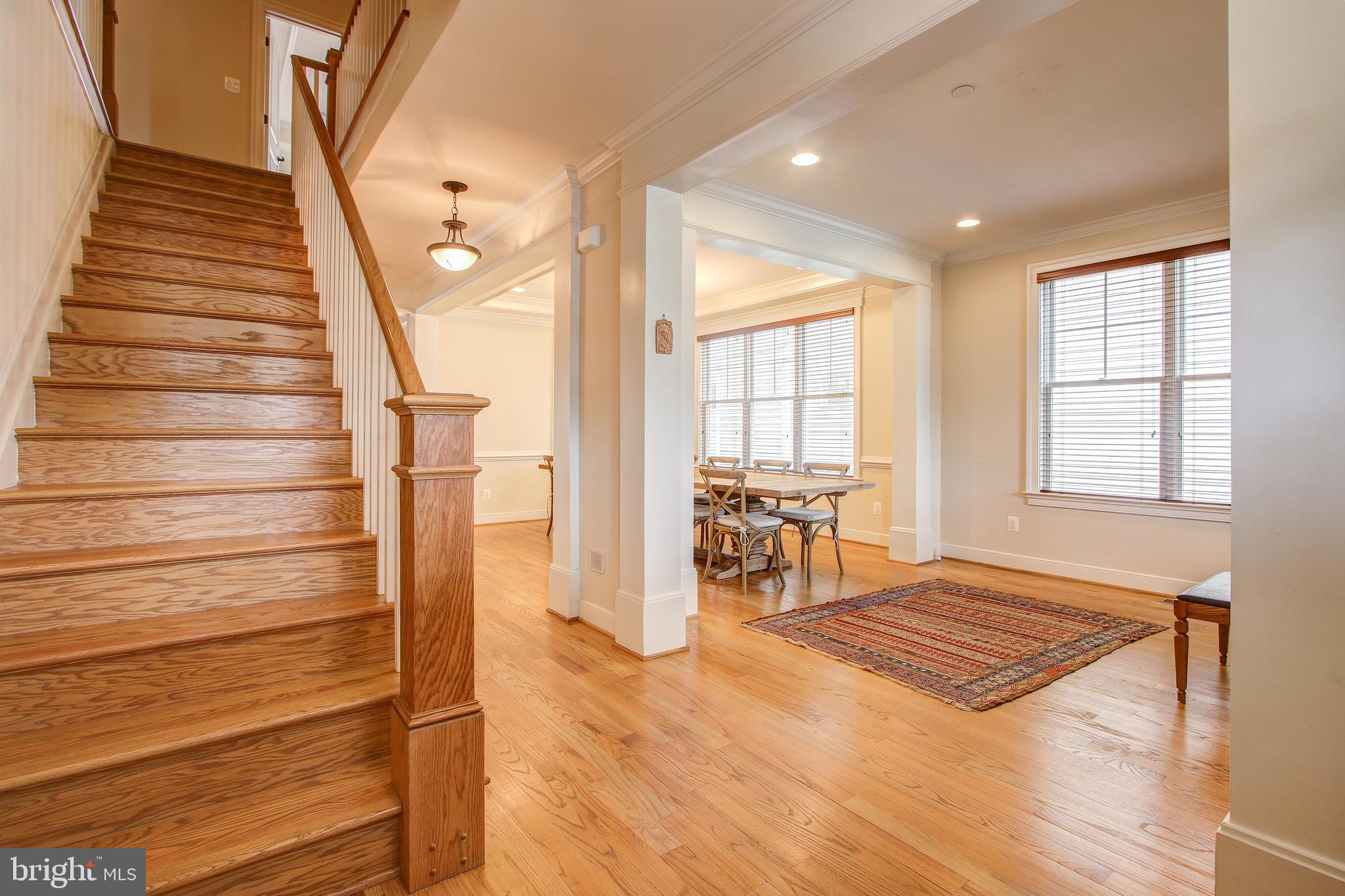 9504 Forest Road Bethesda, MD 20814 - Photo 3 of 25