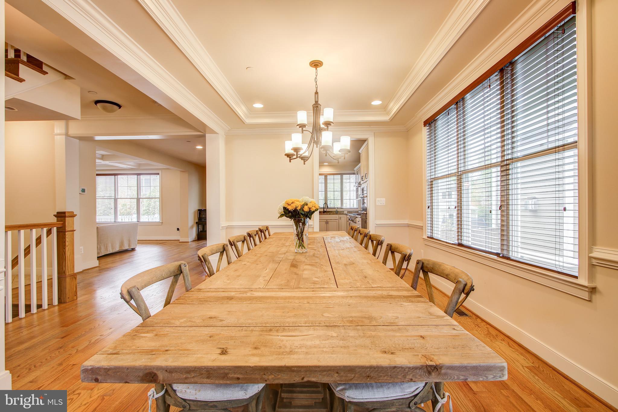 9504 Forest Road Bethesda, MD 20814 - Photo 4 of 25