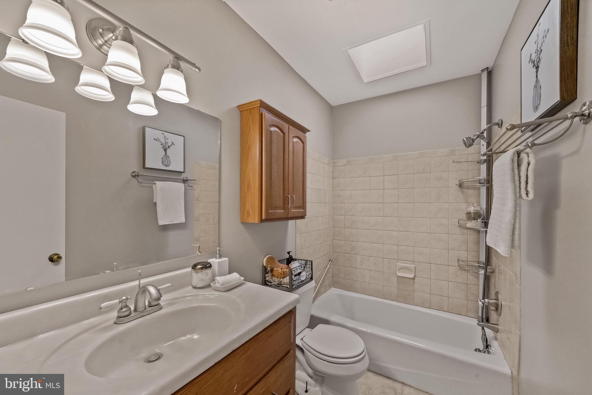 620 7th Street Northeast Washington, DC 20002 - Photo 17 of 27 Upper Level Bathroom