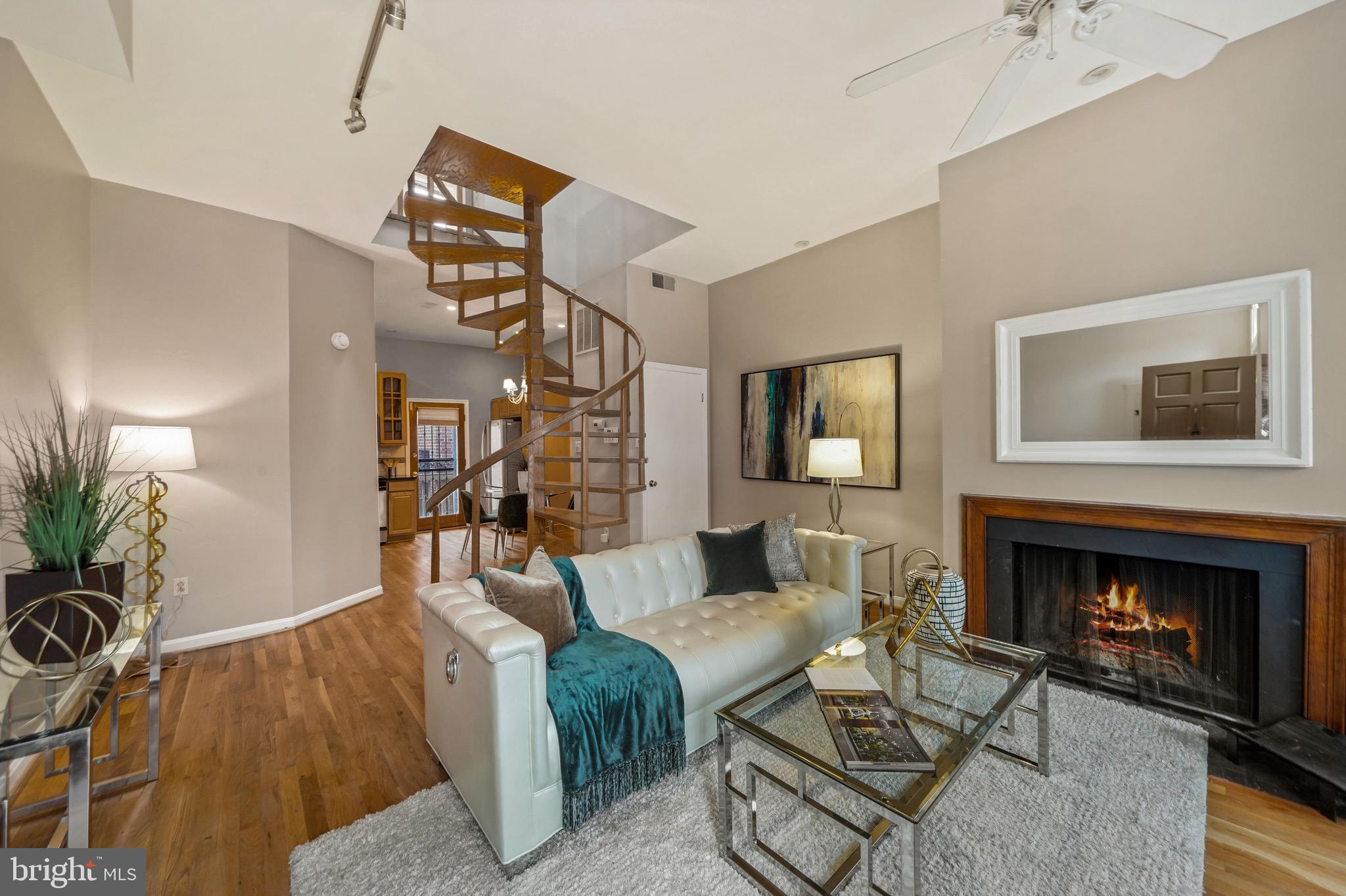 620 7th Street Northeast Washington, DC 20002 - Photo 5 of 27 Main Level