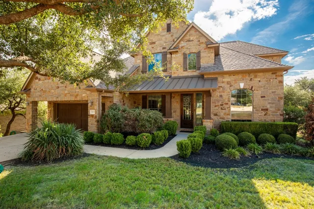 $749,000 | 5025 Patagonia Pass, Austin, TX 78738