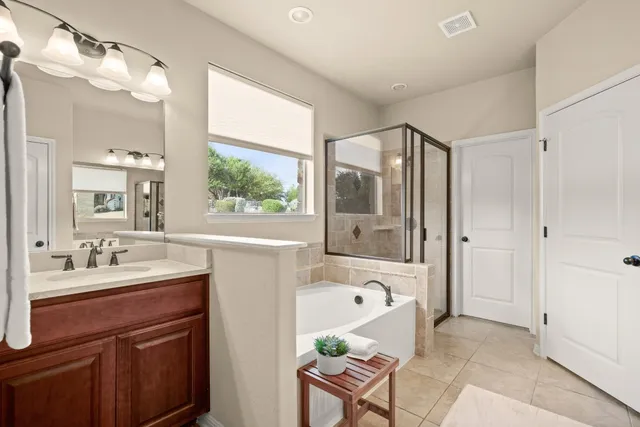 $749,000 | 5025 Patagonia Pass, Austin, TX 78738