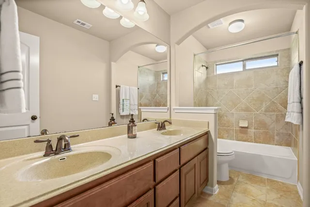 $749,000 | 5025 Patagonia Pass, Austin, TX 78738