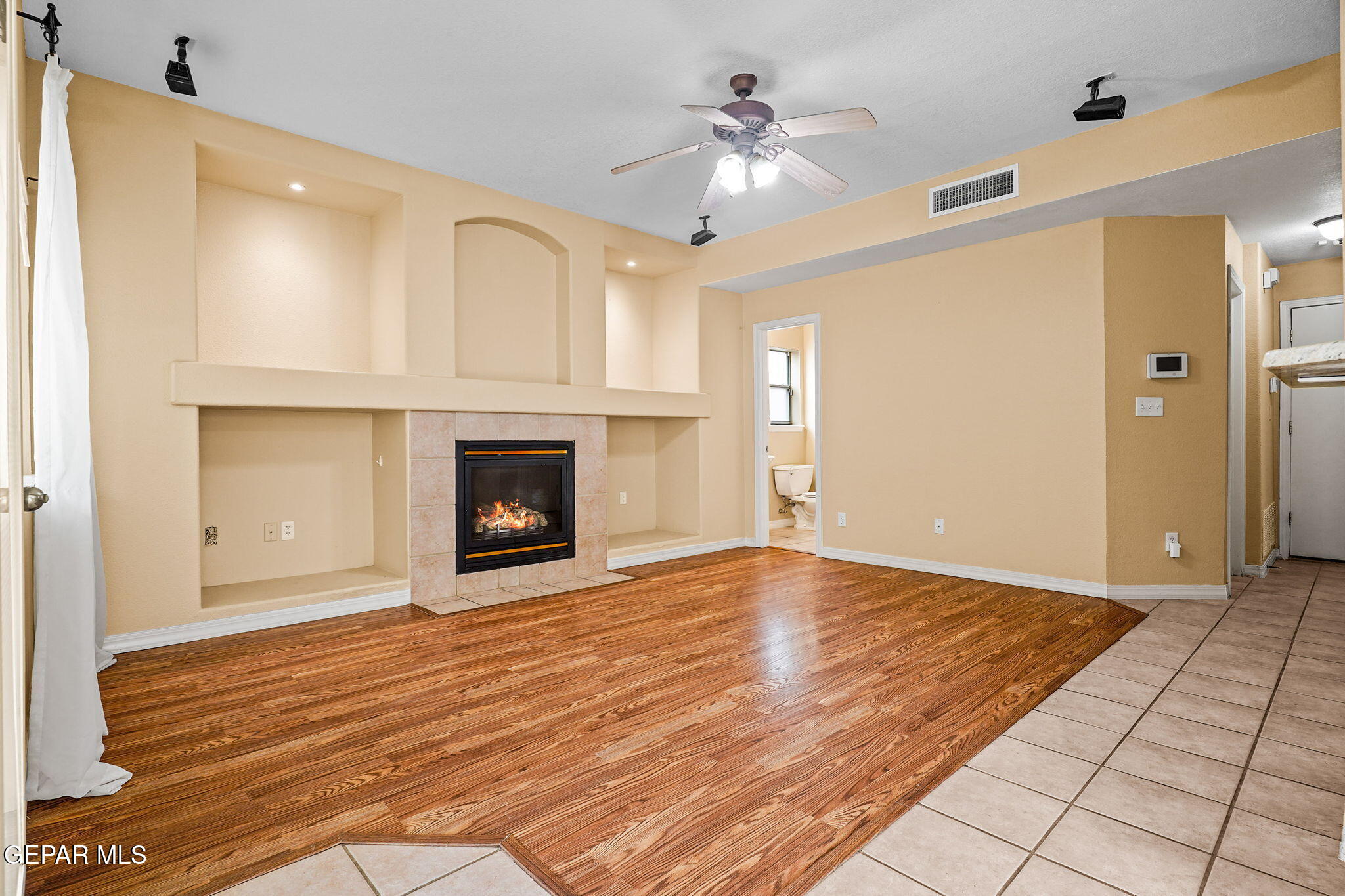 6324 Casper Ridge Drive El Paso, TX 79912 - Photo 8 of 47 20-web-or-mls-DSC02834