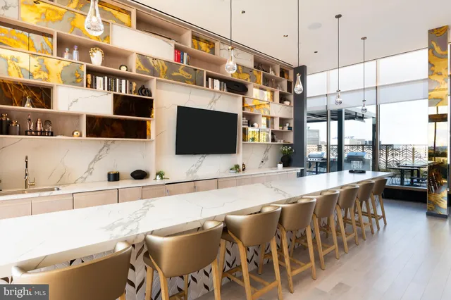 $3,400 | 1425 New York Avenue Northwest, Unit 1202, Washington, DC 20005