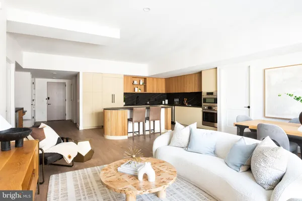$3,400 | 1425 New York Avenue Northwest, Unit 1202, Washington, DC 20005