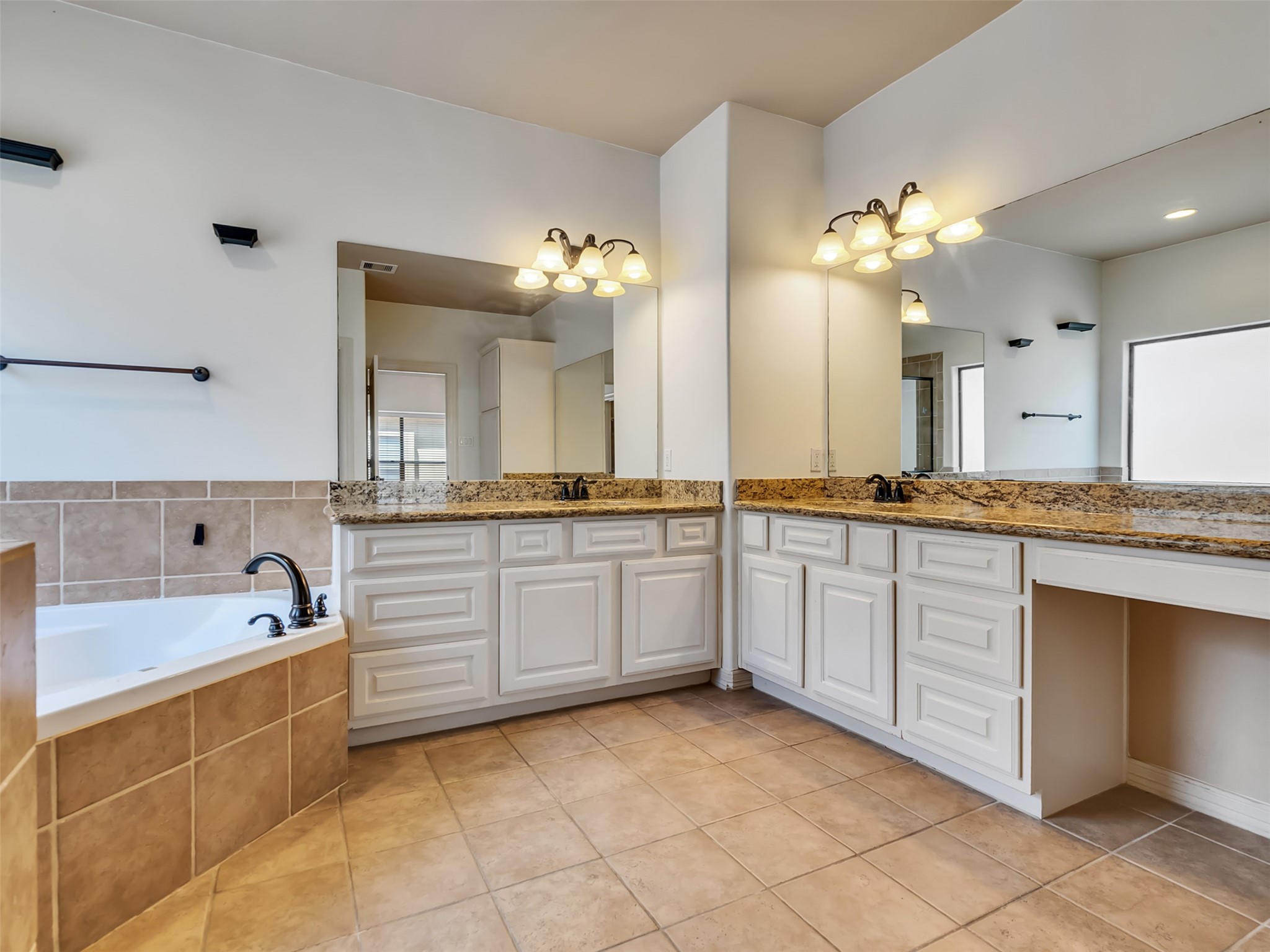 2540 Prospect Street, Unit B Houston, TX 77004 - Photo 26 of 37