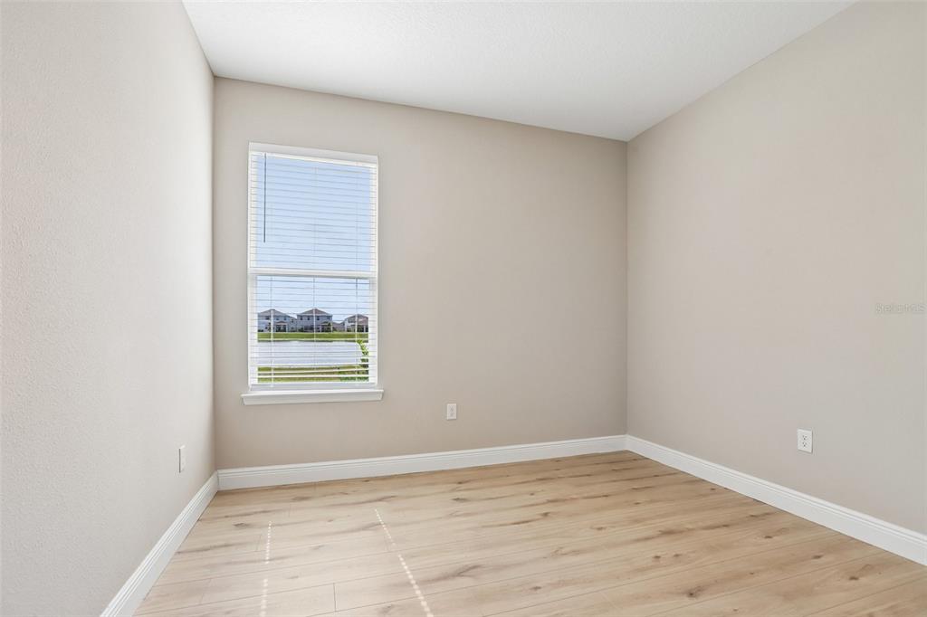 327 Mangrove Manor Drive Apollo Beach, FL 33572 - Photo 11 of 30
