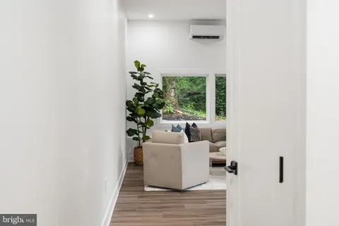 $1,295,000 | 906 Wade Avenue, Rockville, MD 20851